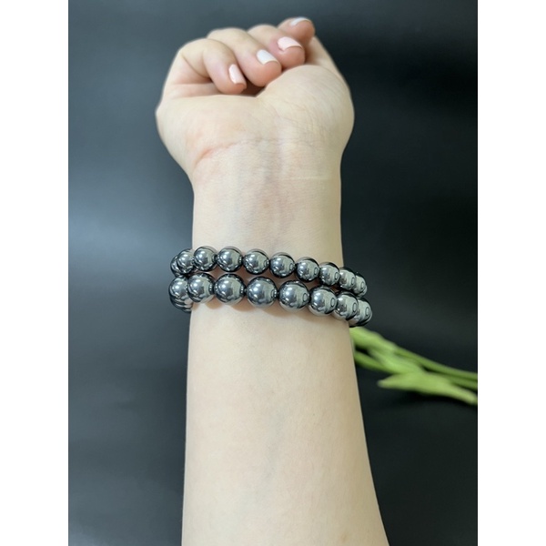 Vòng tay Hematite.