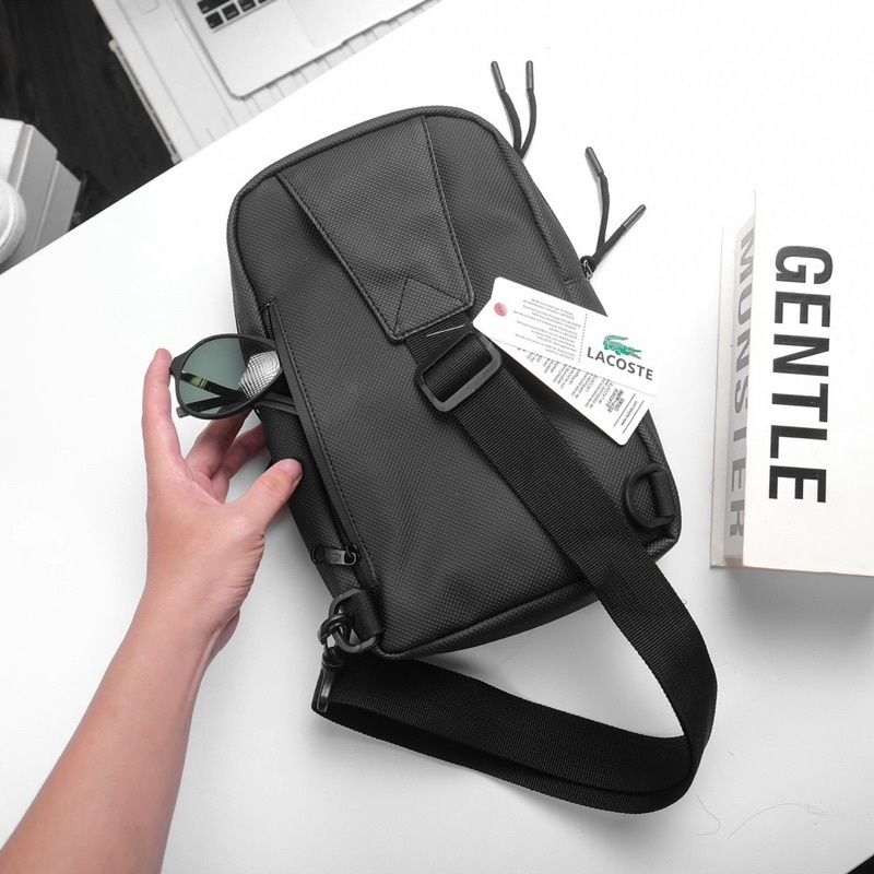 TÚI ĐEO CHÉO LACOSTE