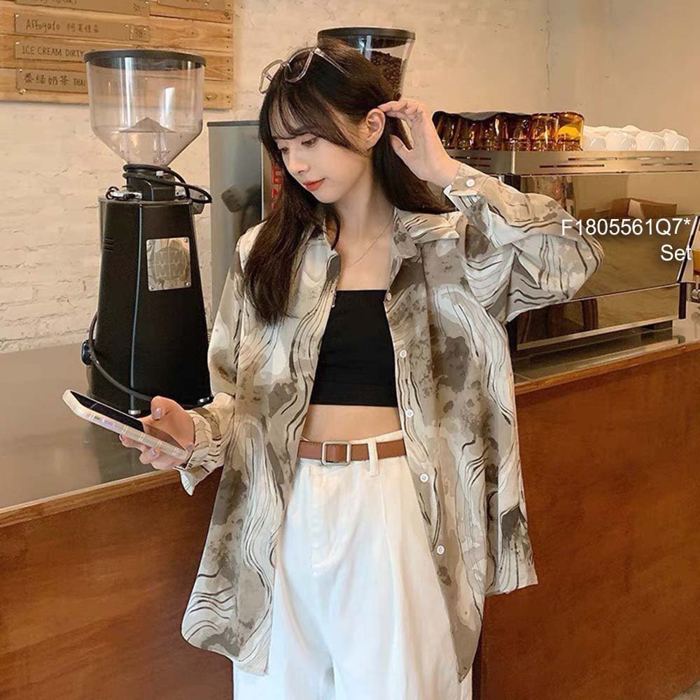 Set 3 món áo sơ mi họa tiết form rộng tay dài phối áo ống croptop đen kèm quần suông trắng!