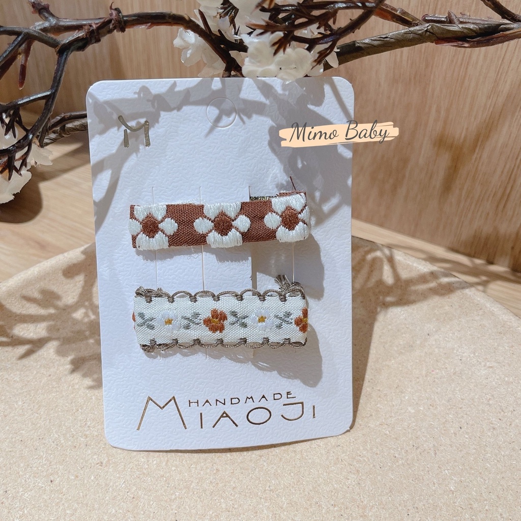 Set 2 kẹp len dạ thêu hoa văn xinh xắn cho bé gái Mimo Baby KT17