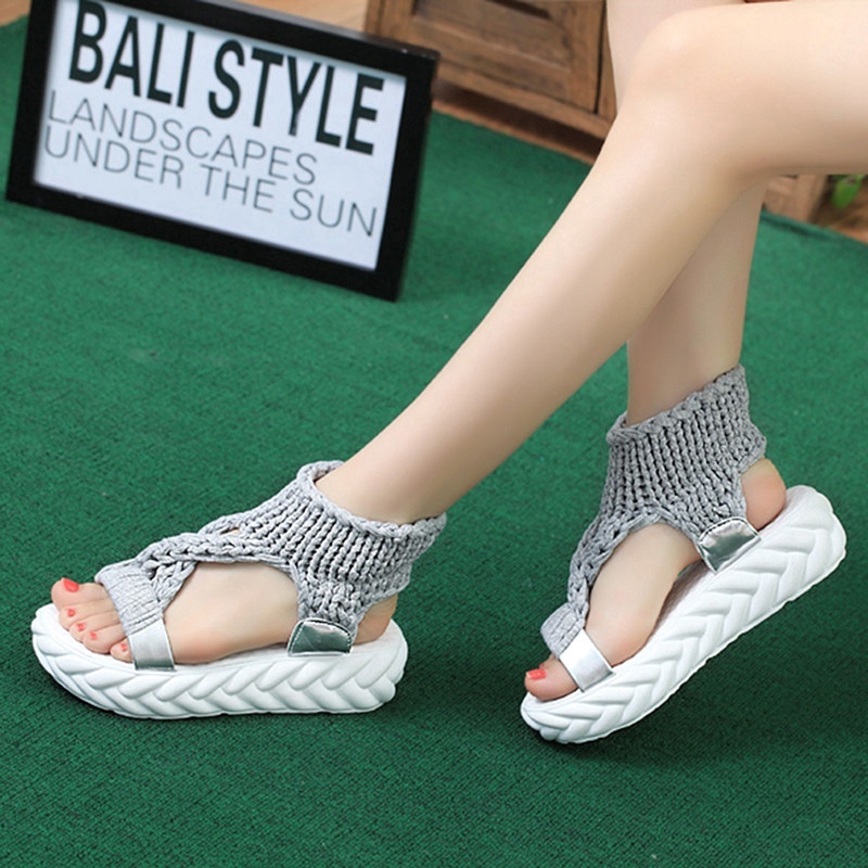 Giày sandal nữ hở mũi màu trơn