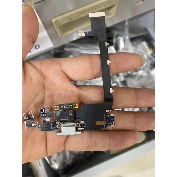 cáp chân sạc 11prm zin bóc máy