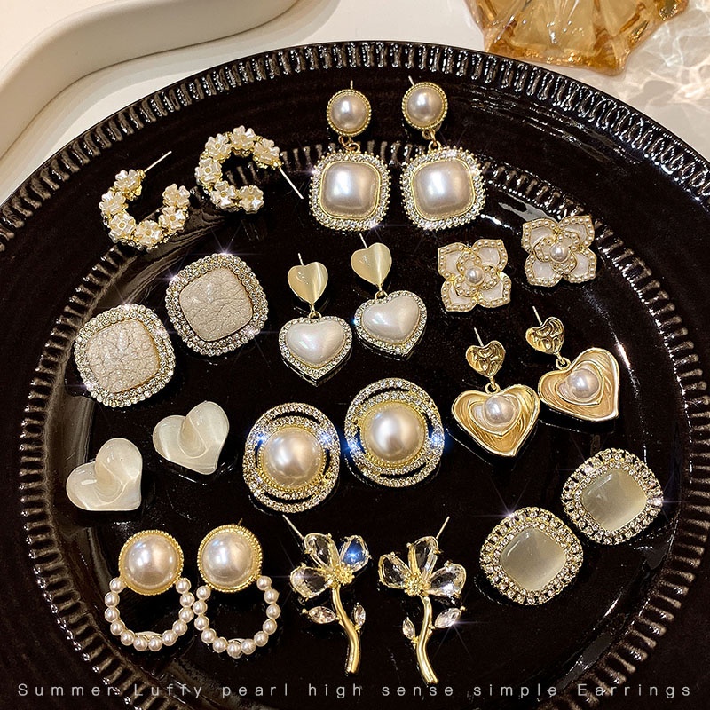 Khuyên Tai Hình Bông Hoa Đính Đá Ngọc Trai Nhân Tạo Phong Cách Hàn Quốc Thời Trang