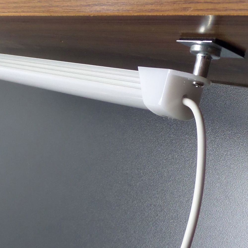 Đèn LED ống gắn tủ bếp có đầu cắm usb
