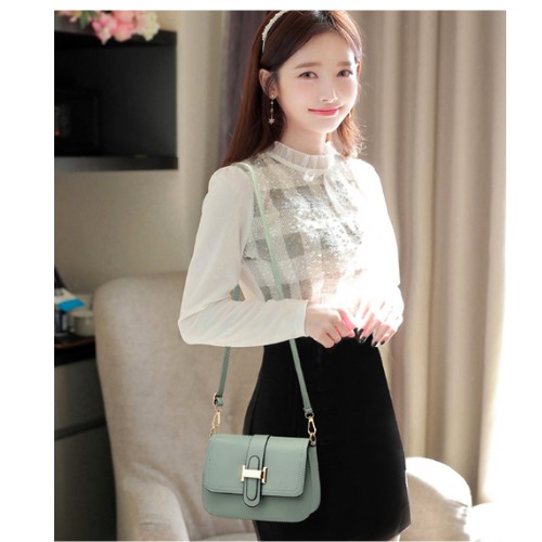 FREESHIP 50K - (Hàng mới)Túi xách nữ đeo chéo dáng Bassic sang trọng_D9 | BigBuy360 - bigbuy360.vn