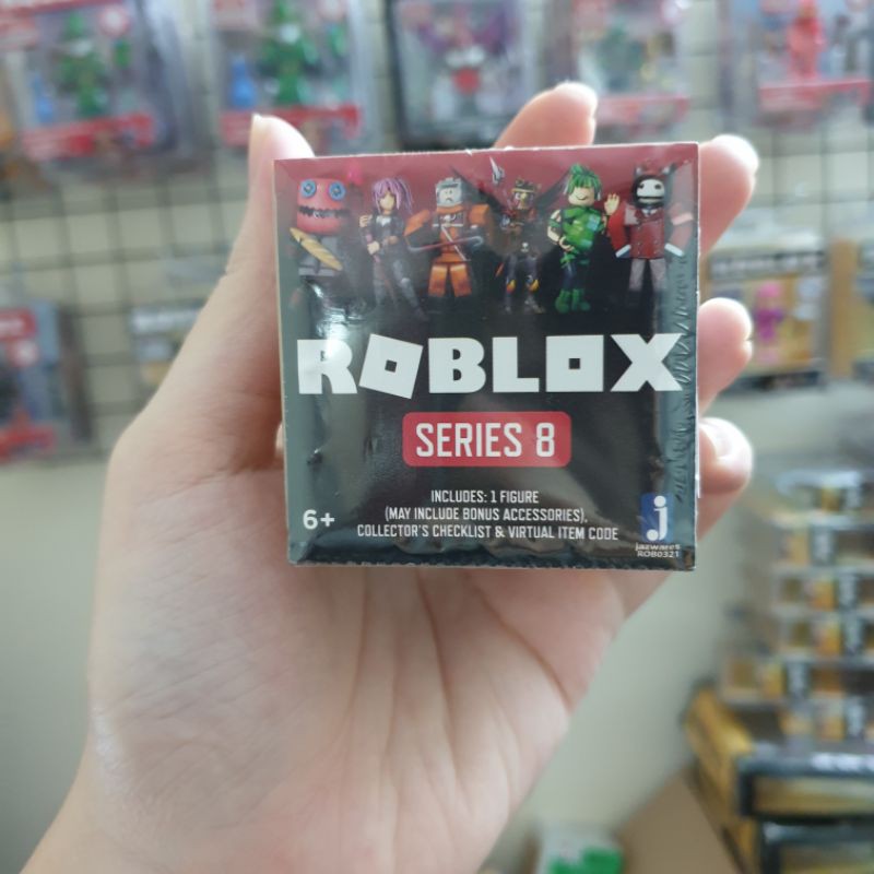 Hộp đồ chơi Roblox ngẫu nhiên