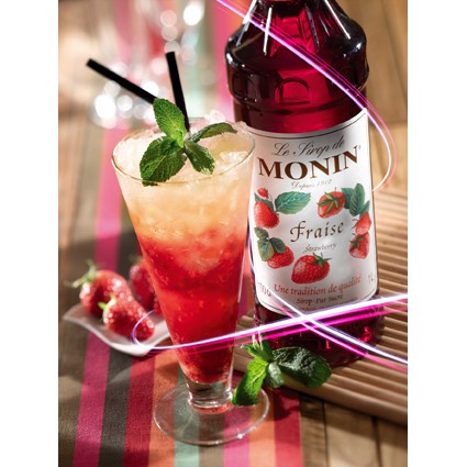 Siro Monin dâu (strawberry) chai 700ml. Hàng Công ty có sẵn giao ngay