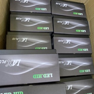 Đèn Trợ sáng L4x Xml2 kính tím, sáng gom