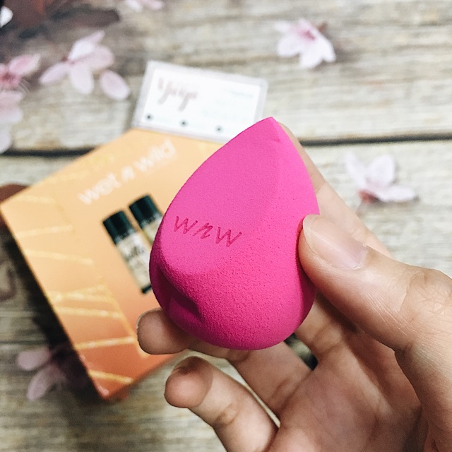 Set Nhũ Bắt Sáng Highlight Hello Halo Wet N Wild | BigBuy360 - bigbuy360.vn