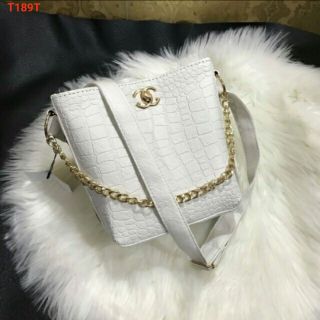 Túi da rắn khóa xoay,túi đeo chéo nữ,túi da rắn,túi da rắn xích sang chảnh,túi đeo chéo da rắn mềm