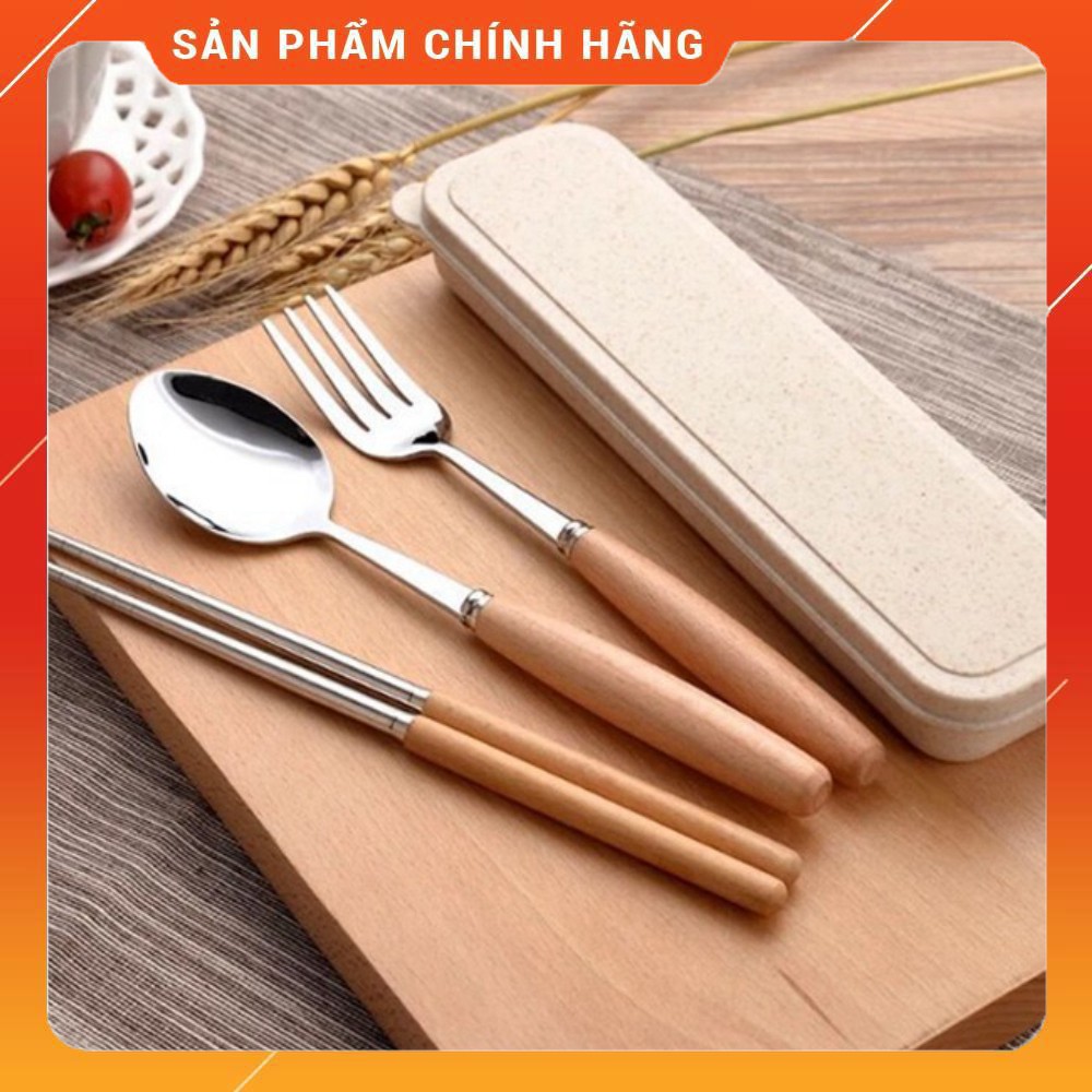 Hộp đũa thìa dĩa cán gỗ cao cấp.
