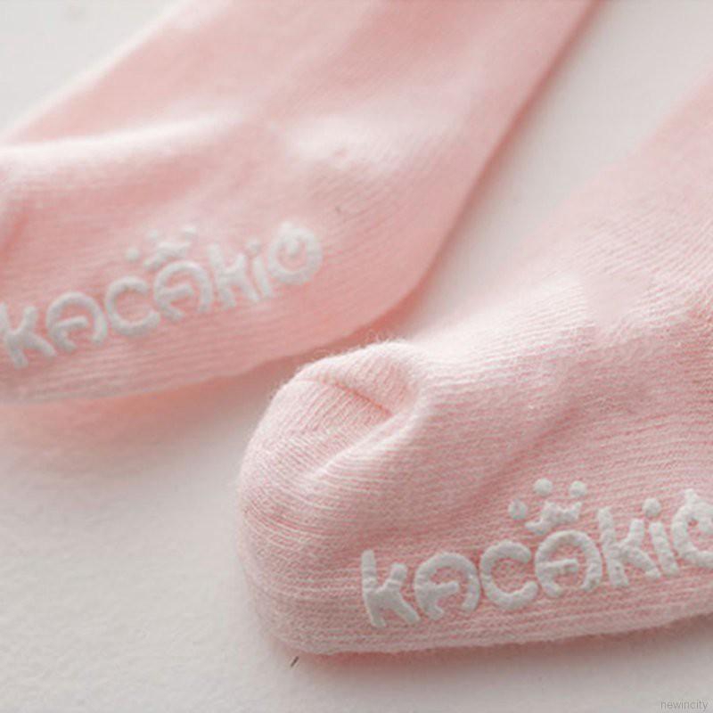 Quần tất xinh xắn thời trang cho bé gái