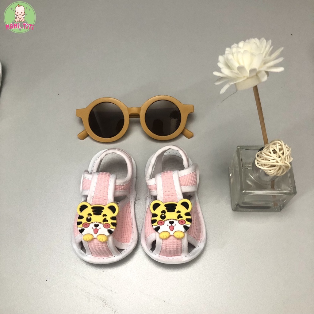 Dép tập đi cho bé, giày cho bé tập đi quai mềm đế chống trượt cho bé