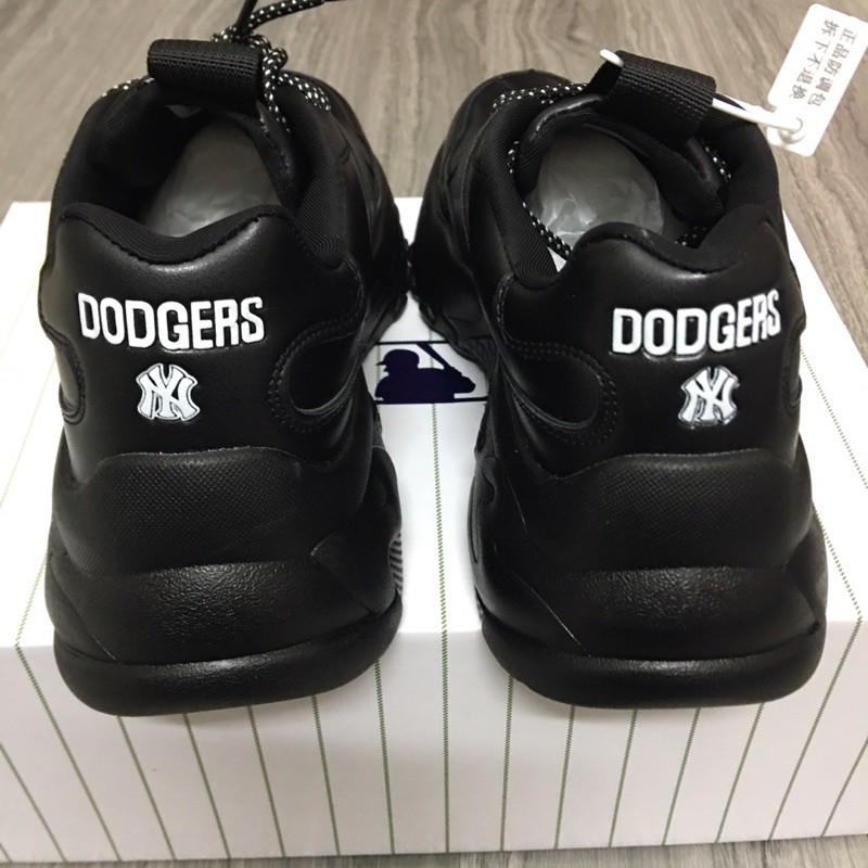 [Mã FAGREEN245 giảm tới 30K đơn 99K] giầy thể thao NY đen full 36-44 | BigBuy360 - bigbuy360.vn