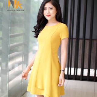 Đầm xoè chéo thân vạt lệch