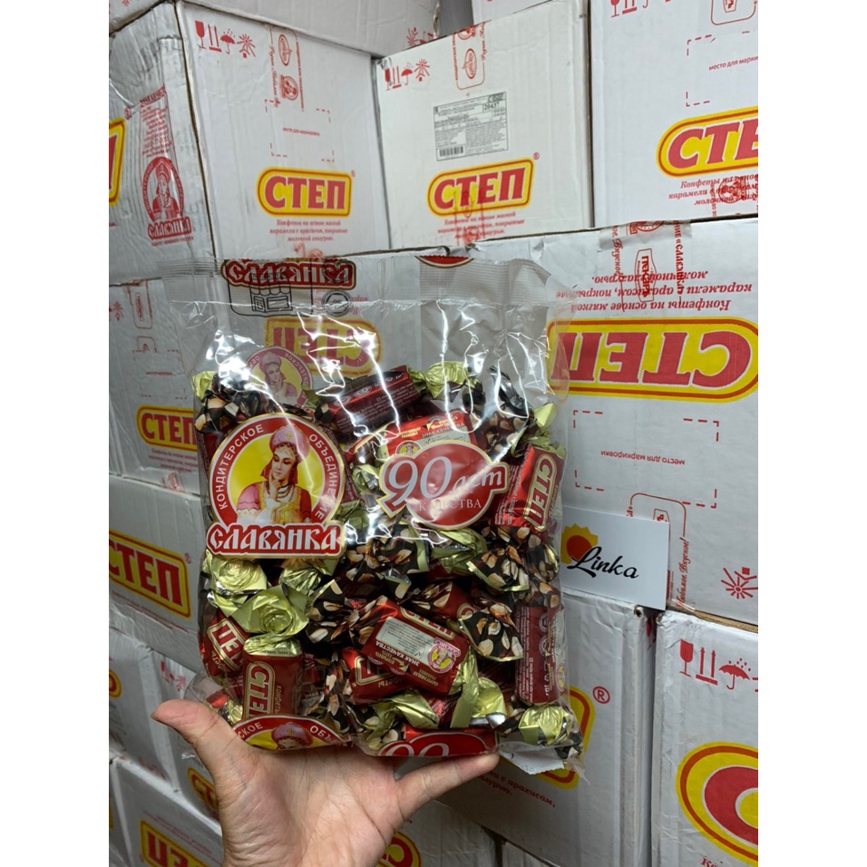 Kẹo socola hạnh nhân CTEN ĐỎ - MIX NGA 500G - 1KG
