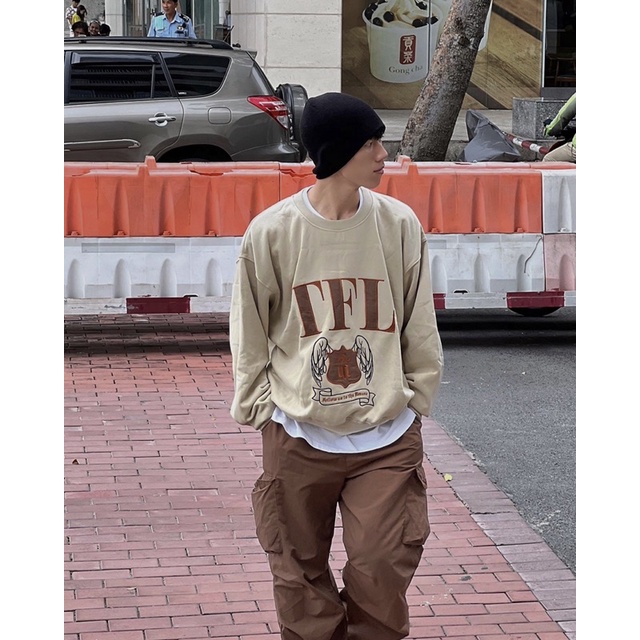ÁO NỈ DÀI TAY THEFLUSH "FLUSH" ABBREVIATION SWEATER