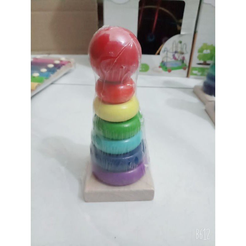 Tháp chồng cầu vồng