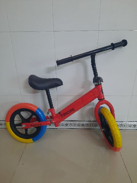 [Chuyên sỉ] Xe đạp thăng bằng cho bé 2-5t bánh nhiều màu