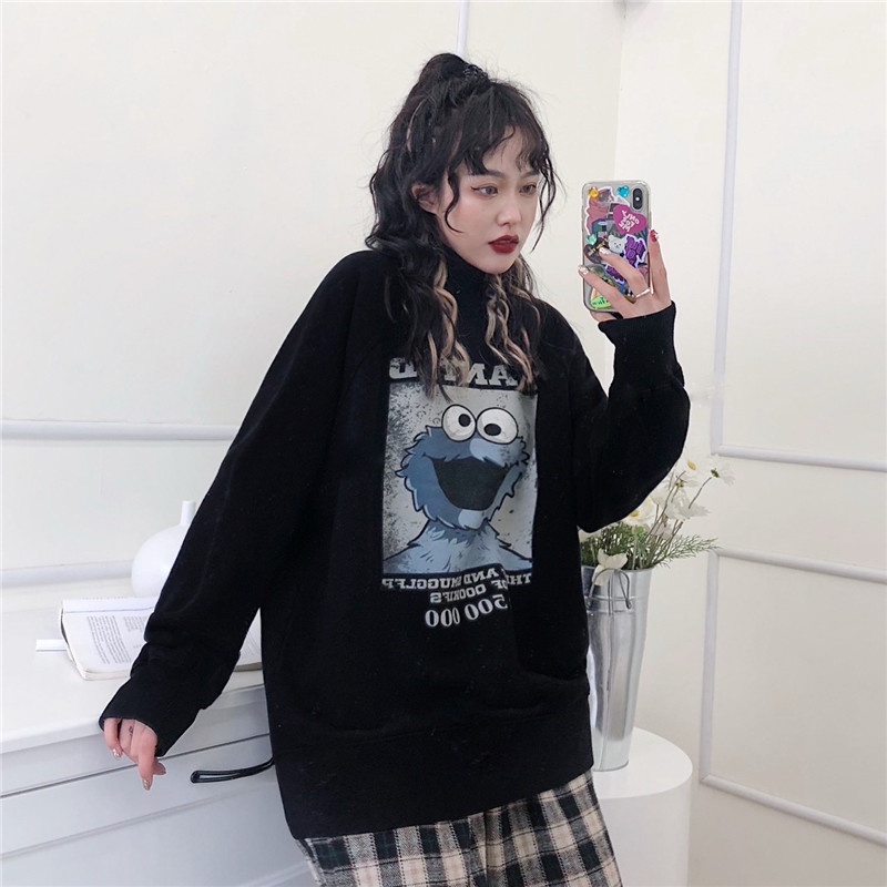 Áo nỉ tay dài cổ cao dáng rộng in họa tiết hoạt hình phong cách Hàn Quốc thời trang | BigBuy360 - bigbuy360.vn