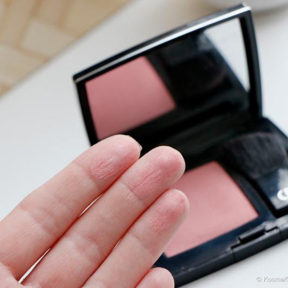 Phấn má Dior Ruge Blush - 361 Rose Baiser