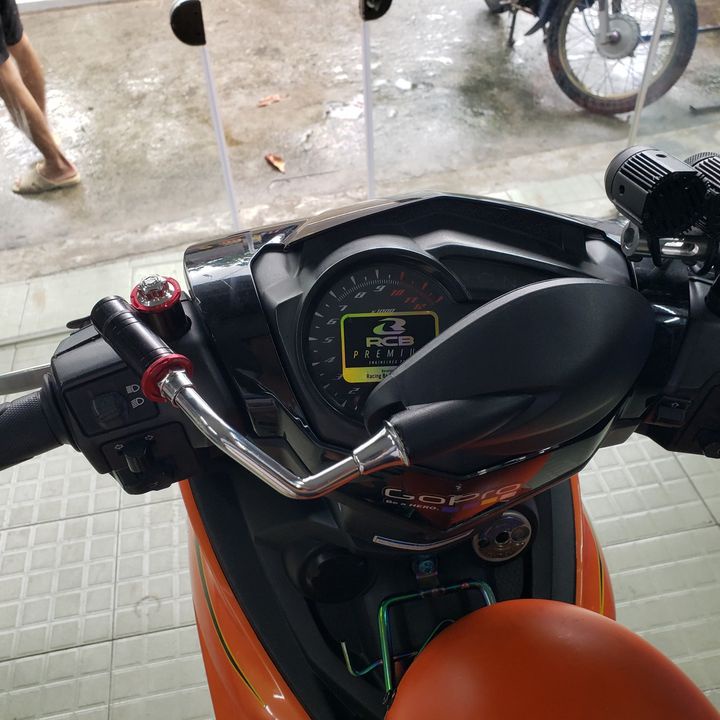 Gương xe máy thời trang H2C/CRG 1 cái trái kèm ốc salaya chân xoay 360 độ cao cấp cho Wave AB SH Winner Exciter Vario...