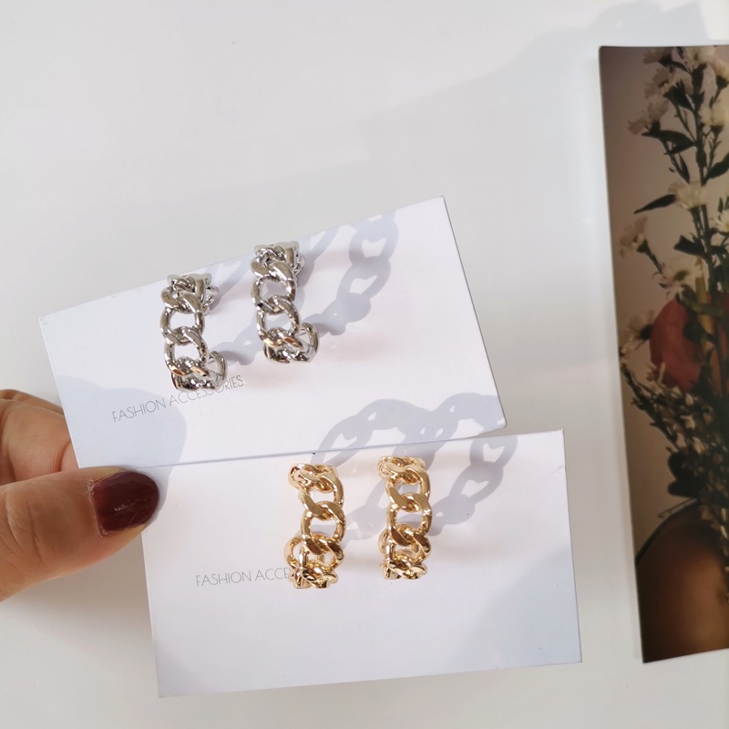 Hoa tai mạ vàng / bạc hình chữ C sang trọng