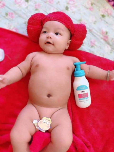 SỮA TẮM GỘI CHO BÉ BABY TOP TO TOE WASH HANAYUKI