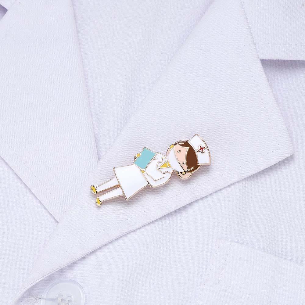 Trâm Cài Áo Hợp Kim Tráng Men Hình Y Tá Dễ Thương