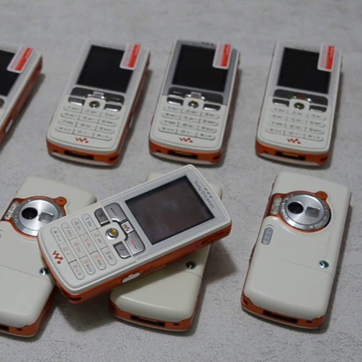 ĐIỆN THOẠI SONY ERICSSON W800I