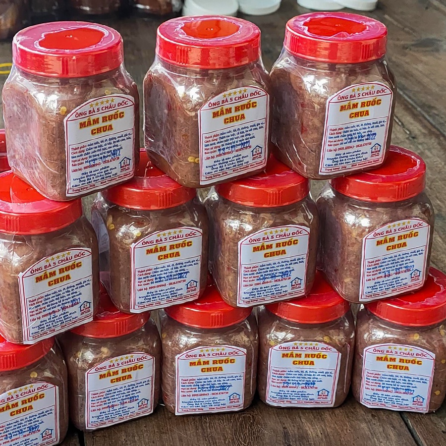 250gr Mắm Ruốc Chua Trộn Sẵn Tỏi Ớt Vừa Ăn Loại Đặc Biệt Làm Nước Chấm Thơm Ngon