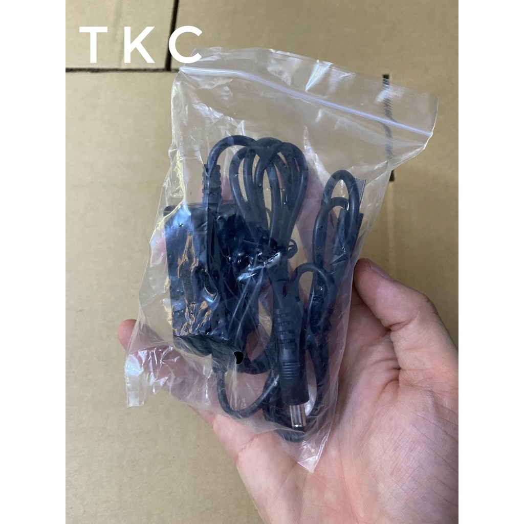 Cáp kết nối - Pin sạc điện thoại dự phòng sử dụng cho máy hút sữa Medela