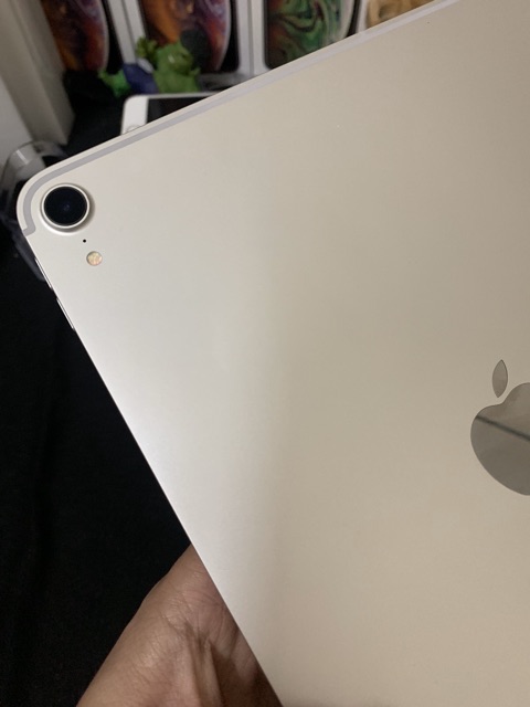 Máy tính bảng ipad Pro 2018 11” 4G+wifi (bản có sim, có mở khoá khuôn mặt) [Smobile - Smobilevn.com] | BigBuy360 - bigbuy360.vn