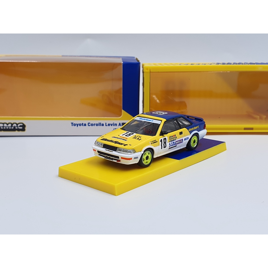 Xe Mô Hình Toyota Corolla Levin AE92 JTC 1993 1:64 Tarmac Works (Vàng Xanh)