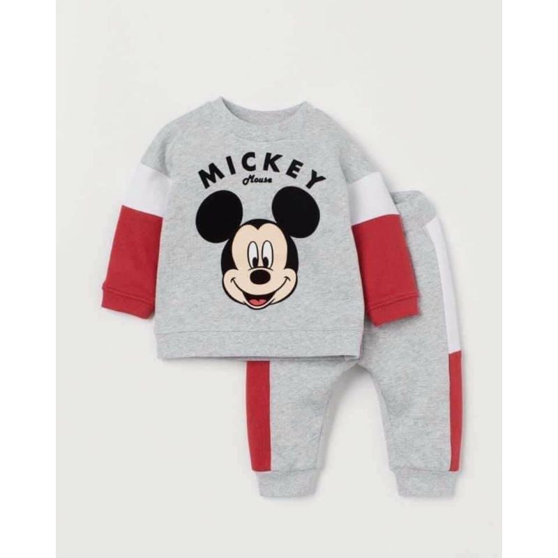 Bộ mickey xám pha đỏ HM auth