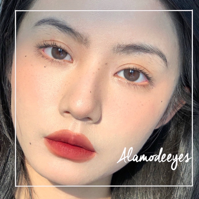 Lens xám trong k vân