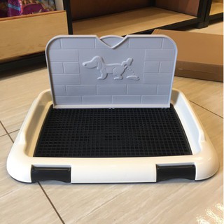 Khay vệ sinh cho chó loại đẹp có vách và cọc size nhỏ 46x35cm