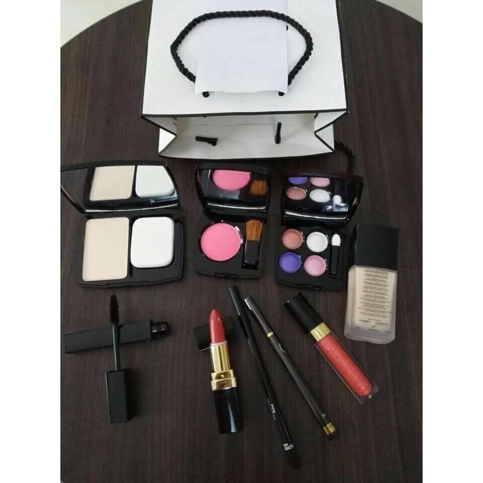 Bộ mỹ phẩm trang điểm đầy đủ 9 món | BigBuy360 - bigbuy360.vn