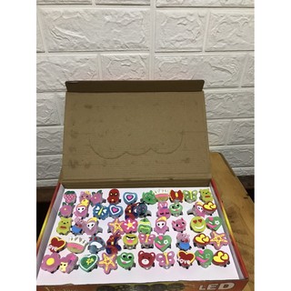 Nhẫn đeo tay có đèn phát sáng cho trẻ em đi noel giao thừa, tết