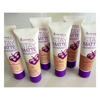 Kem nền Rimmel stay matte foundation