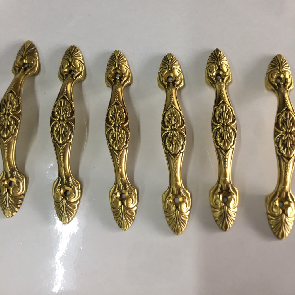 Tay nắm tủ đồng