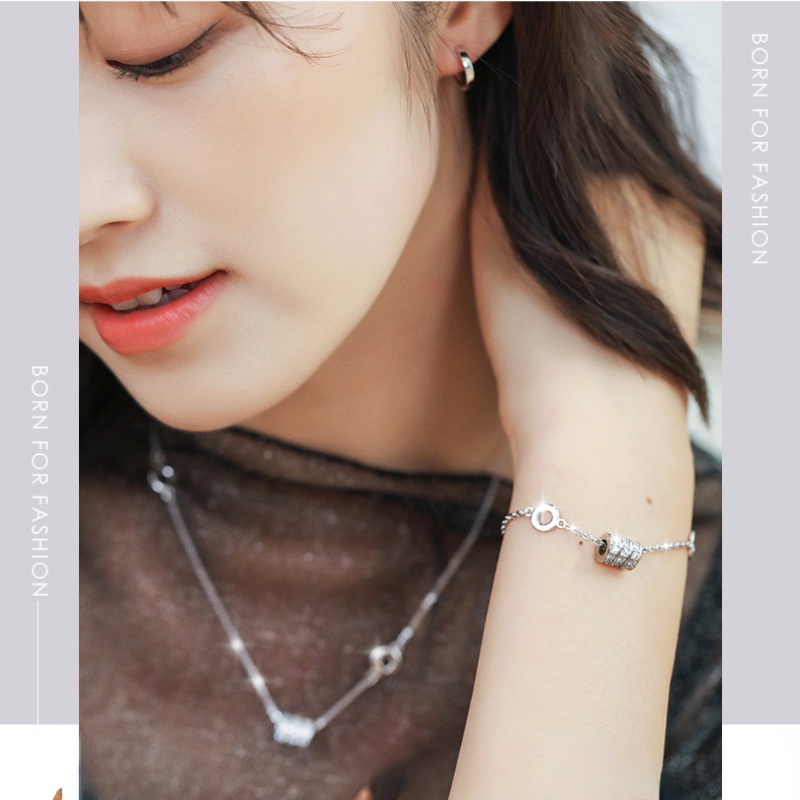 Vòng tay đính cườm nhỏ được thiết kế đẹp mắt Vòng tay thời trang cá nhân của phụ nữ