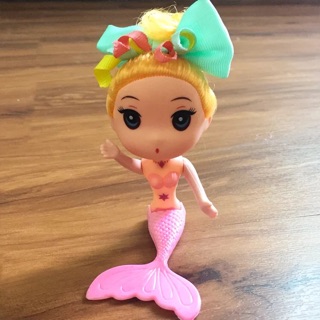 Búp bê chibi trang trí bánh