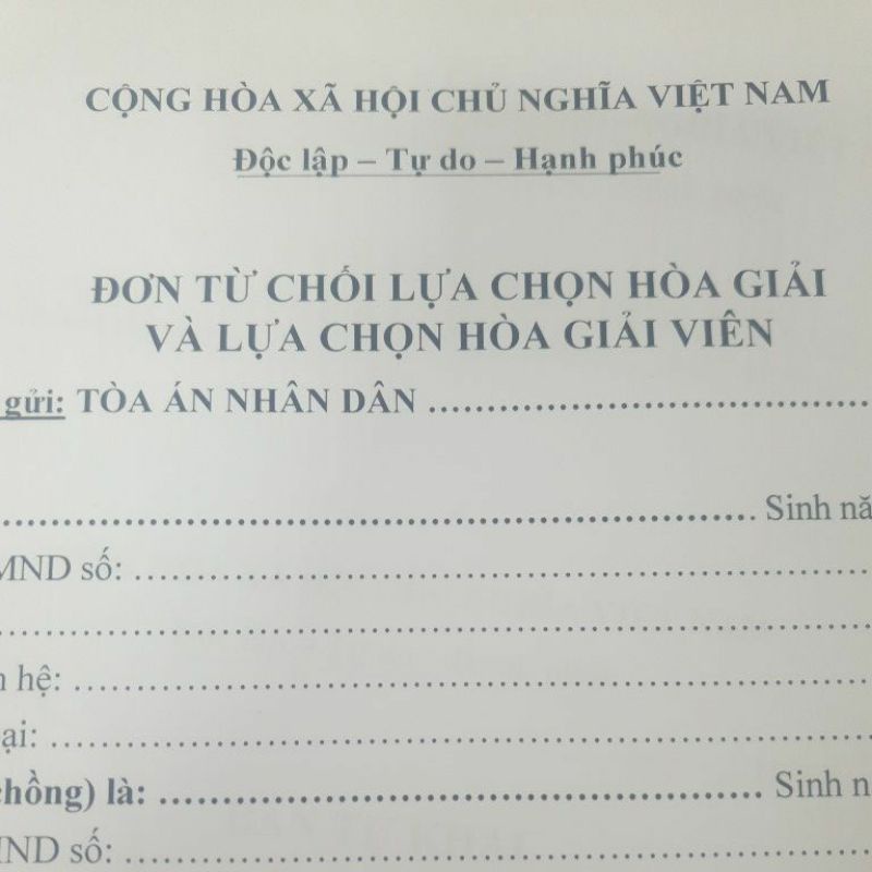 Đơn xin ly hôn đơn phương dùng cho trường hợp thiếu giấy tờ CMND, Hộ khẩu của bị đơn