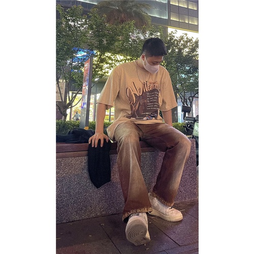 Áo Thun Ngắn Tay Cổ Tròn Form Rộng In Họa Tiết graffiti Phong Cách retro Dành Cho Nữ