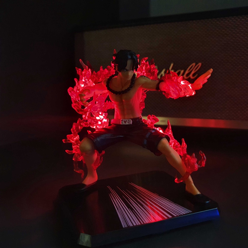 Figure / Mô hình Ace 2 đầu có LED 14 cm