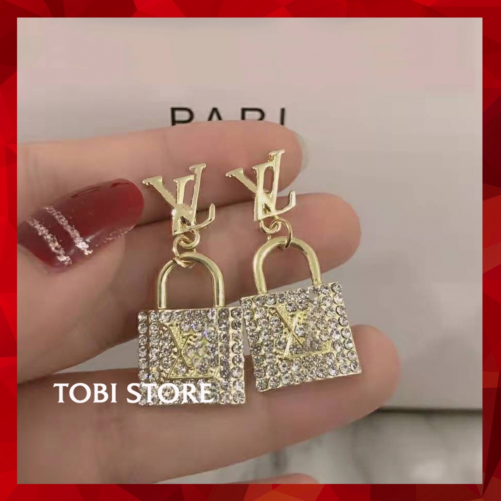Khuyên tai nữ thương hiệu L.V ổ khóa đính đá sang chảnh TB449 TOBI STORE