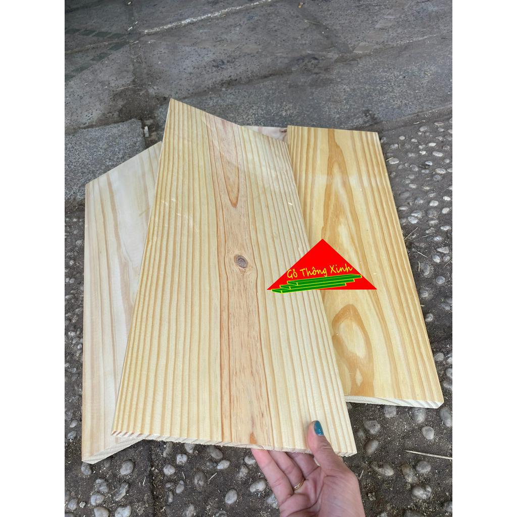 Tấm gỗ thông rộng 20cm, dài 60cm, dày 1cm đã bào láng đẹp 4 mặt thích hợp ốp tường, trang trí,làm loa bluetooth, DIY