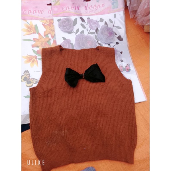 áo gile nâu cổ tim