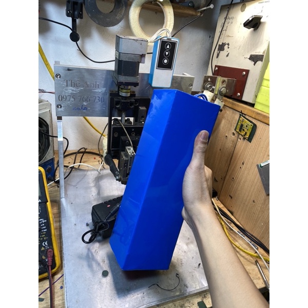 pin sắt lifepo4 24v 12000mah xả cao dùng cho xe điện, thiết bị ăn dòng lớn